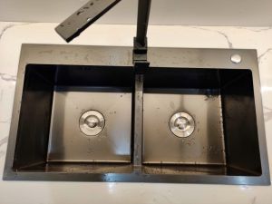 Chậu inox nano Black Krasler SI8245NB